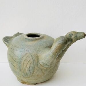 Chinese Swan Kissing Pottery – Symbol of Love – Vintage Decor